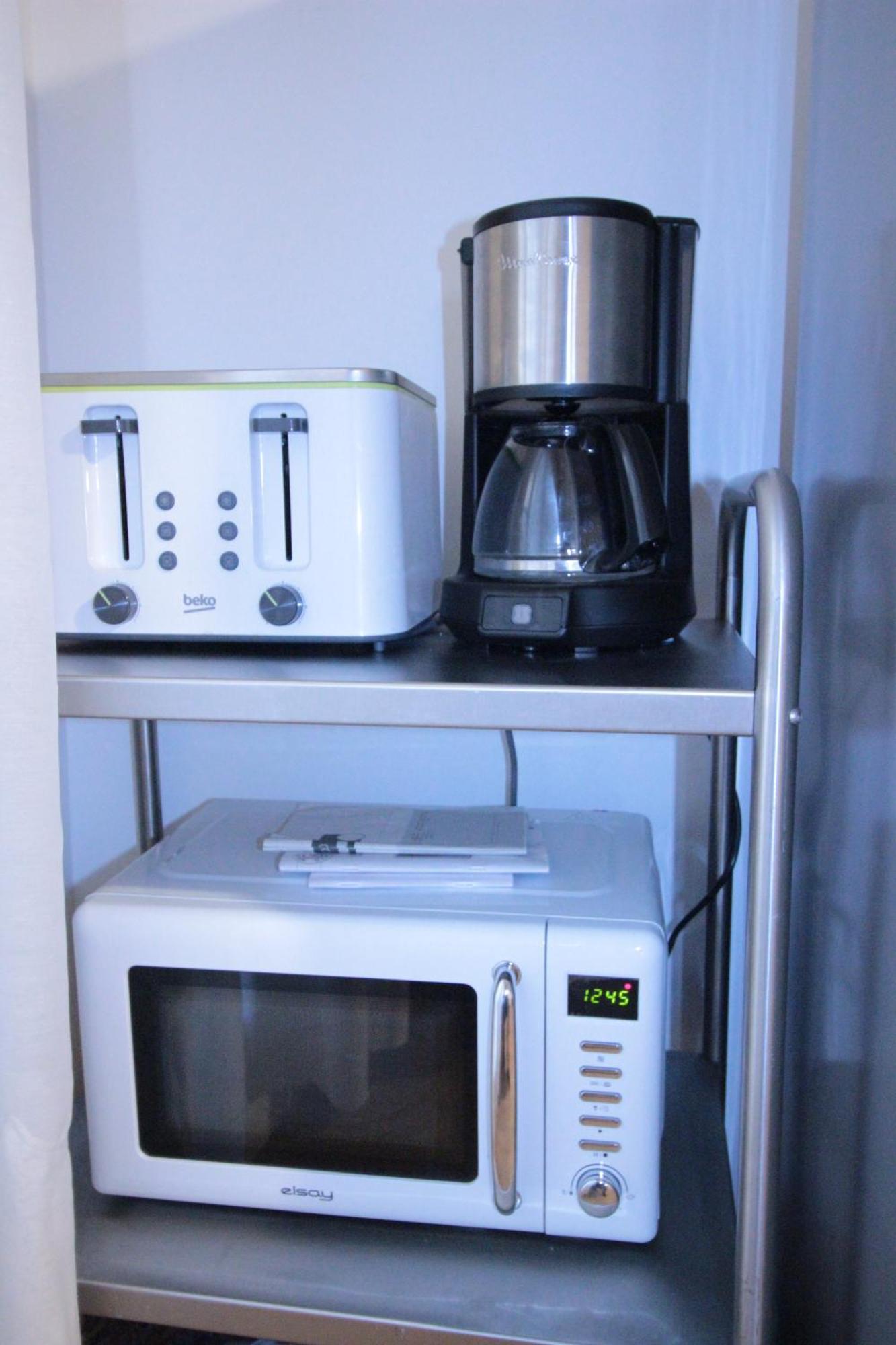 Logement Neuf "Meuse" - Hyper Centre - Parking Proche - Proche Gare - 4 Chambres - Terrasse Couverte - Wifi ! Gere Par Prestazen'Services Verdun Extérieur photo