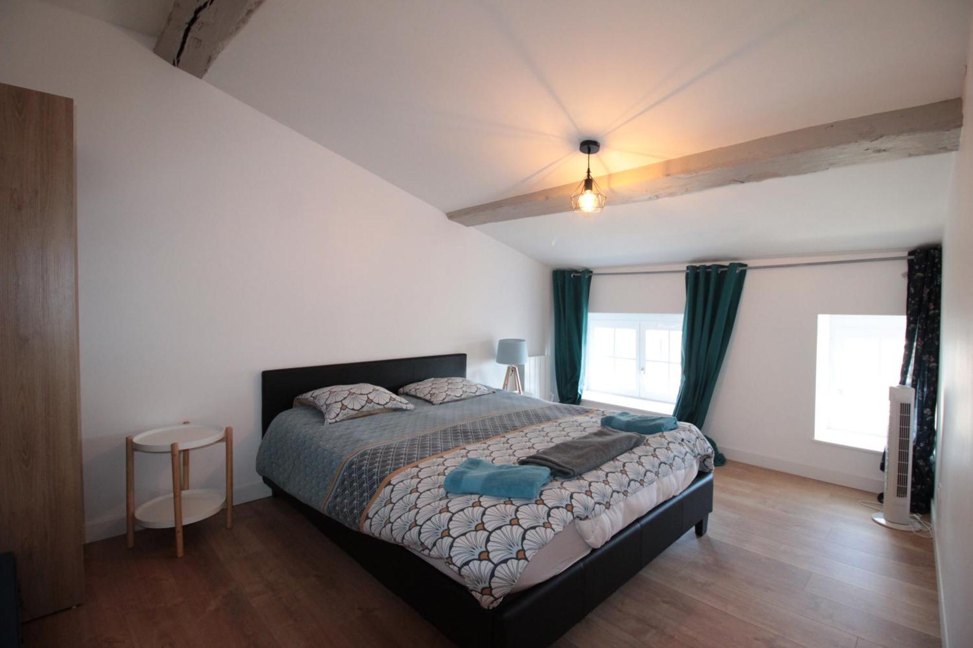 Logement Neuf "Meuse" - Hyper Centre - Parking Proche - Proche Gare - 4 Chambres - Terrasse Couverte - Wifi ! Gere Par Prestazen'Services Verdun Extérieur photo